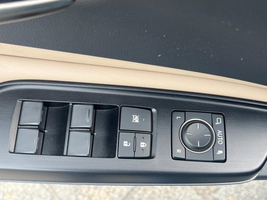 Lexus Es 300h luxury line , elektrisch panodak enz..