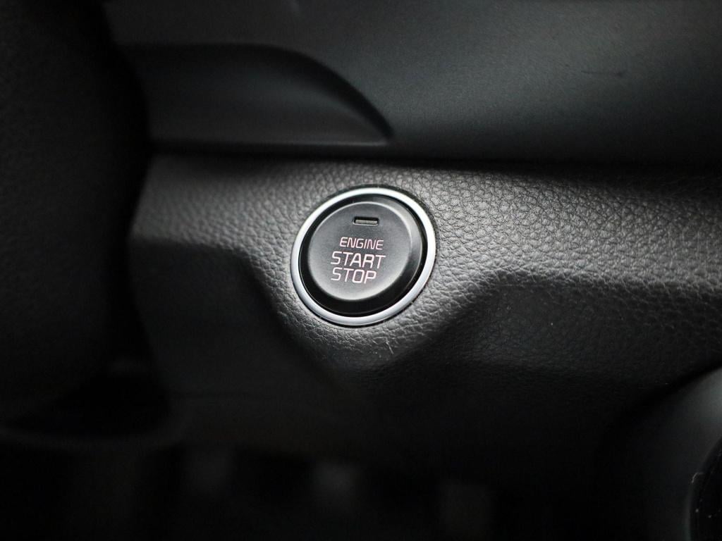 Kia Stonic 1.0 t-gdi mhev dynamicplusline | lmv | navigatie | parkeer senso