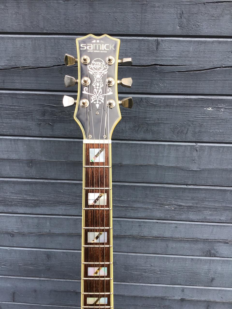 Gitaar linkshandige archtop Samick HF650