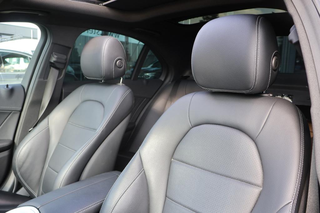 Mercedes-Benz C-Klasse 180 ambition l amg l panoromadak l luchtvering airma