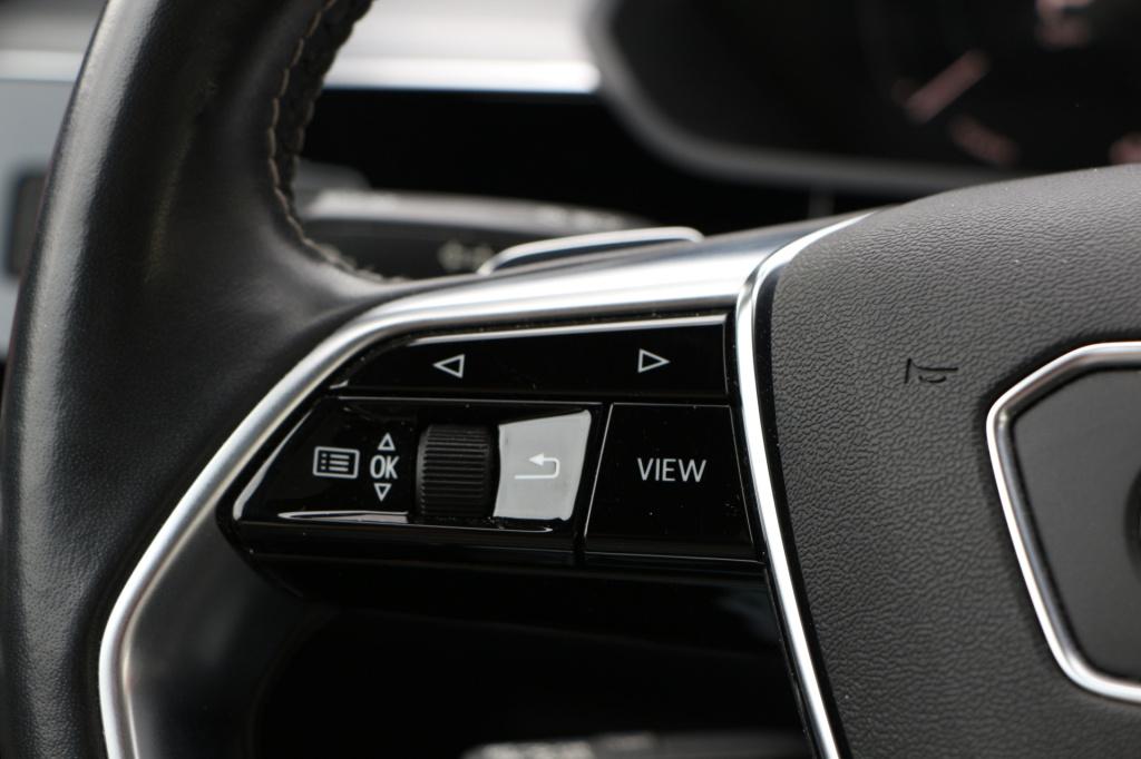 Audi E-tron 55 quattro 95 kwh s-line | pano | acc | memory