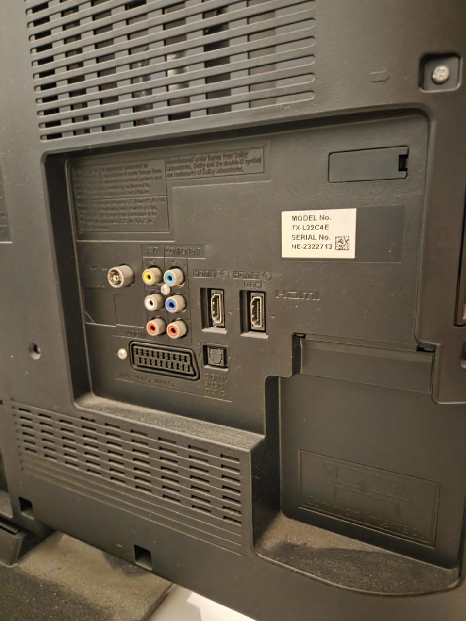 Panasonic LCD TV + afstandsbediening (optioneel met Chromecast)