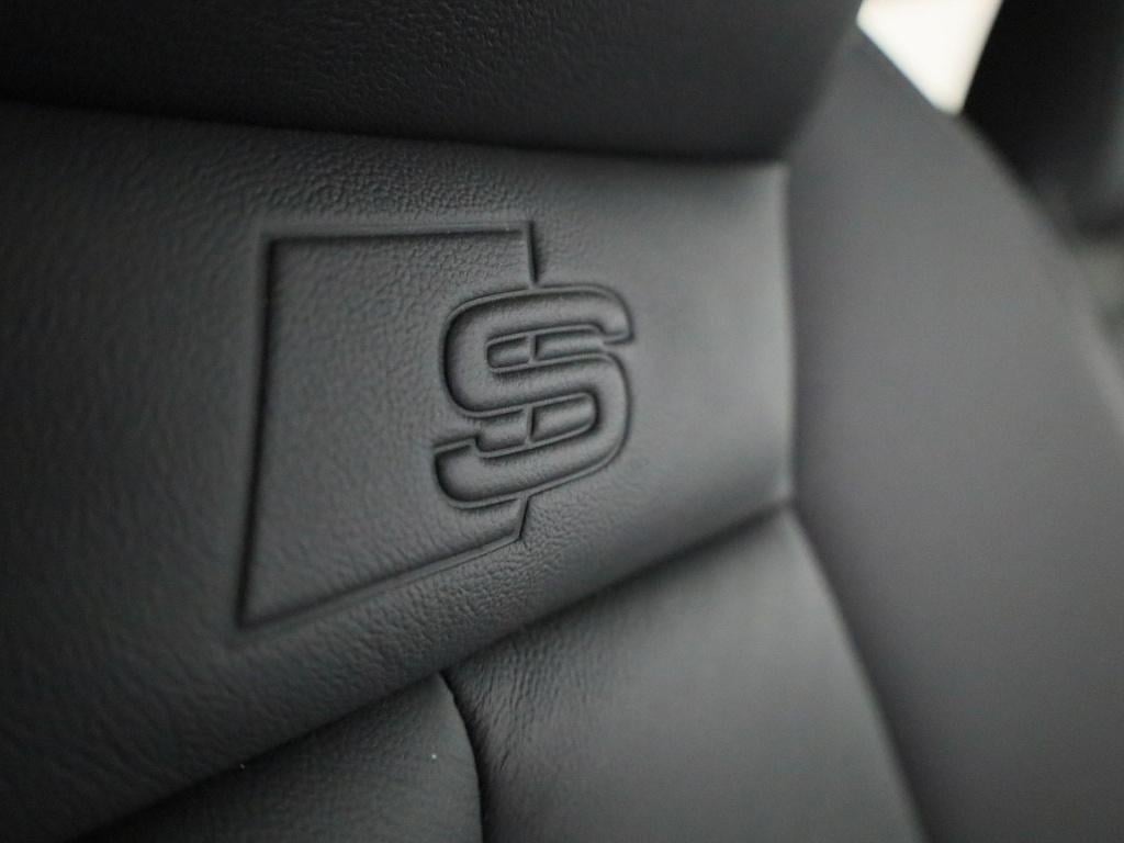 Audi A3 sportback 30 tfsi s edition | automaat | 2x s-line | vlak stuur | n