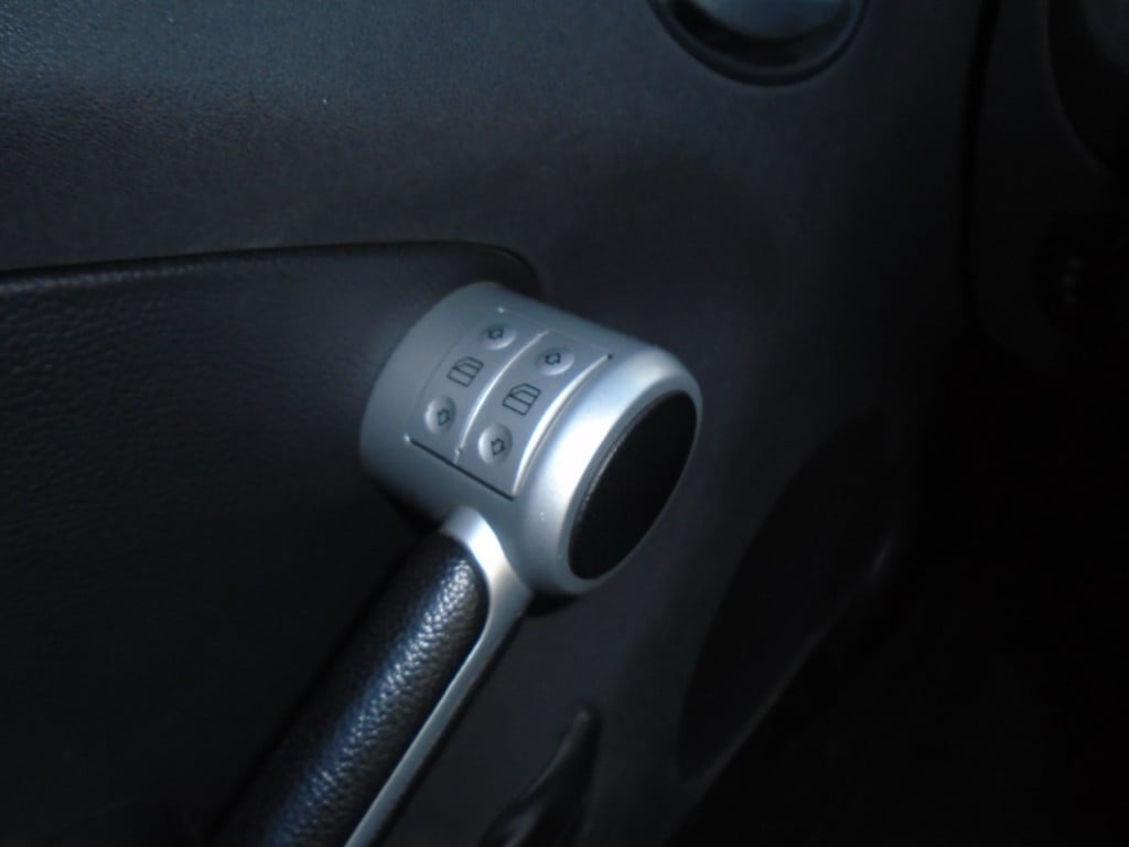 Mercedes-Benz SLK 200 k.