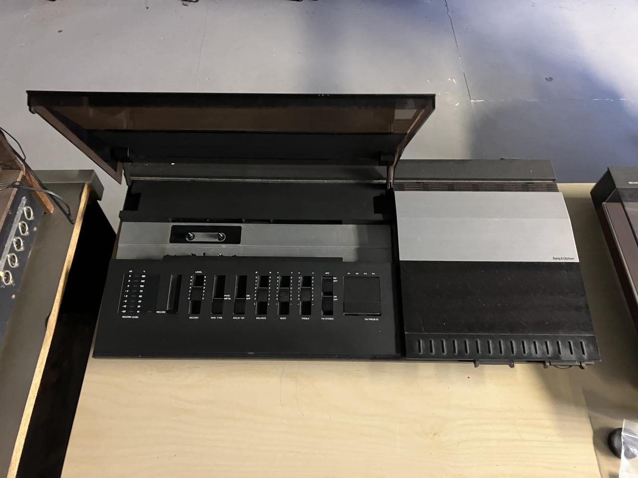 Verzameling Bang & Olufsen B&O 12 stuks in 1 koop ophalen