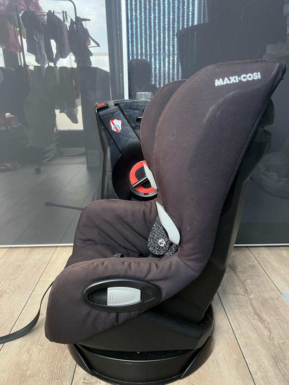 Maxi-Cosi Axiss