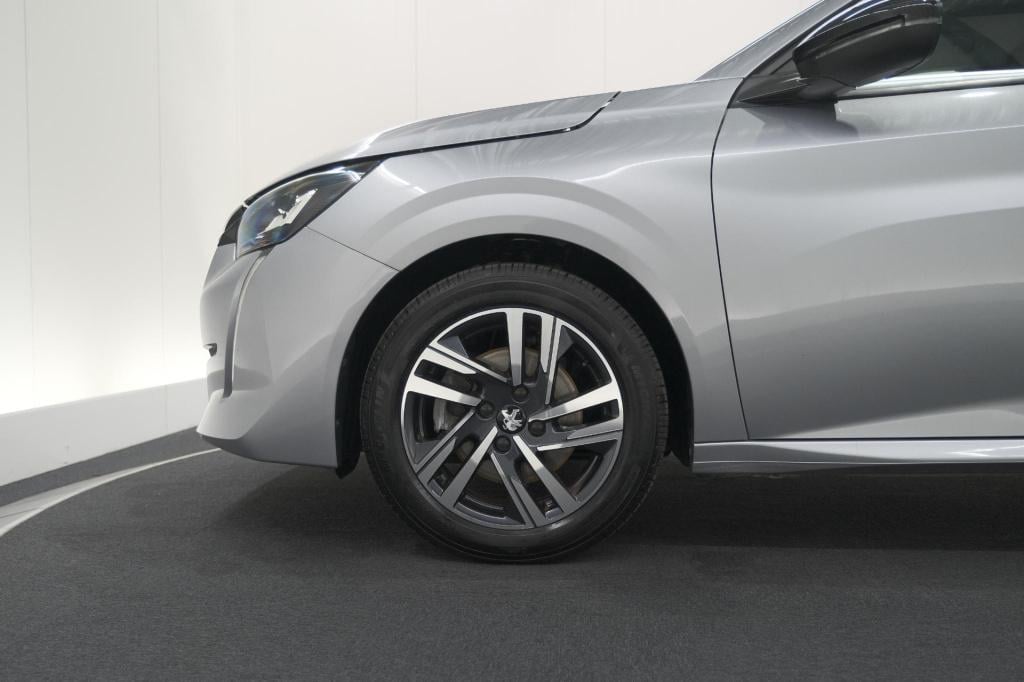 Peugeot 208 puretech 100 allure | navigatie | parkeersensoren | apple carpl