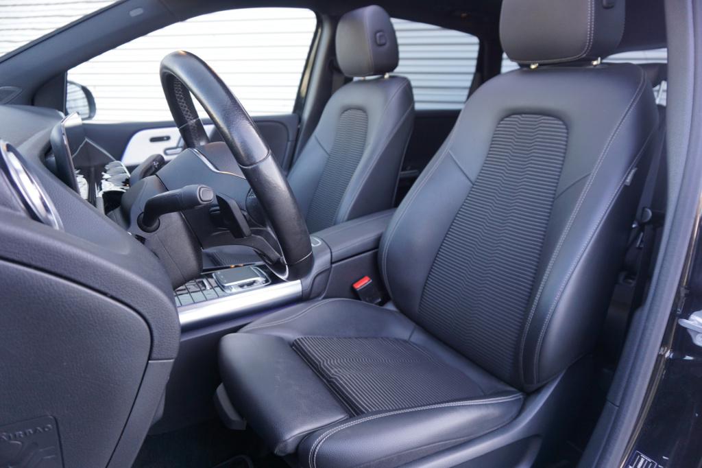 Mercedes-Benz B-Klasse 220 launch edition premium plus climate / navi / pan