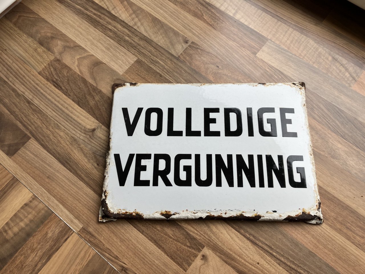 Emaille bord Volledige vergunning