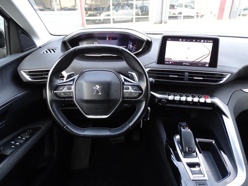 Peugeot 3008 1.2 puretech blue lease executive automaat | camera | apple ca