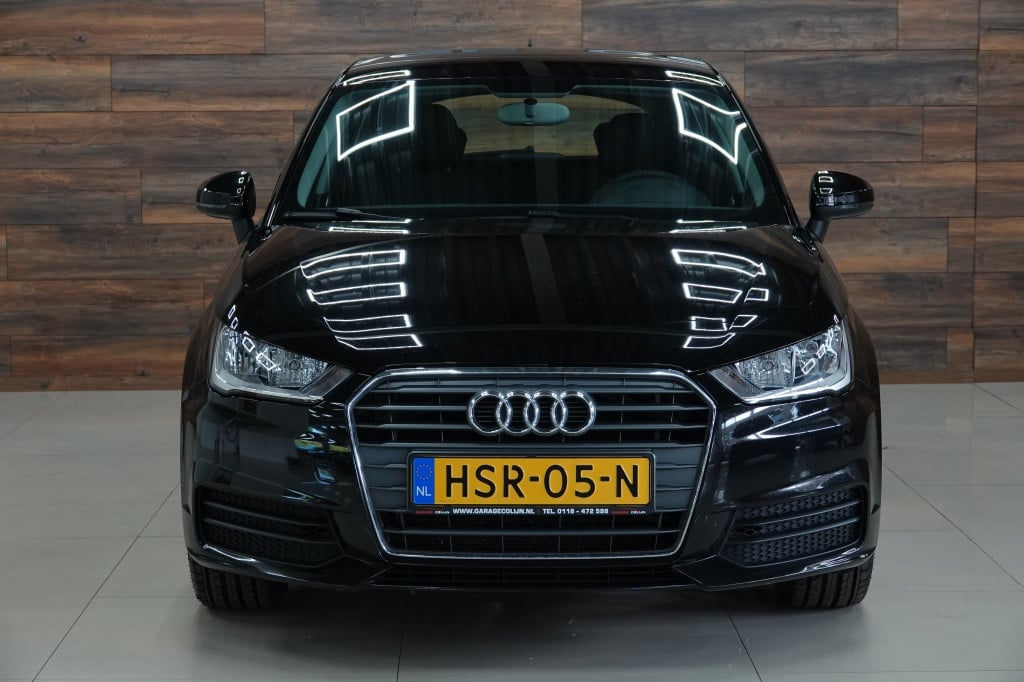 Audi A1 Sportback 1.0 tfsi | airco | pdc | 17" |