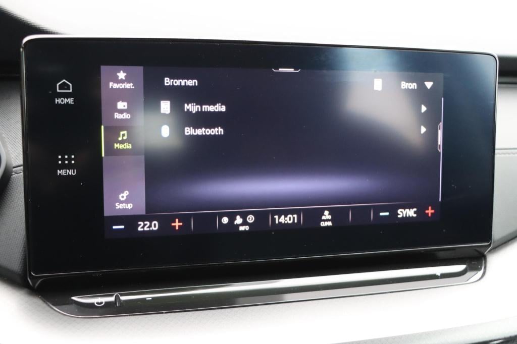 Skoda Octavia combi 1.0 tsi | ambition | 110pk | adaptive | carplay | senso