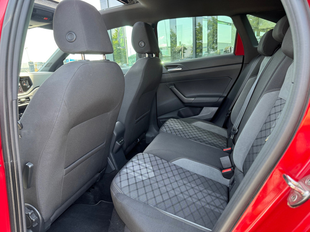 Volkswagen Taigo 1.5 tsi r-line * panoramadak * virtual cockpit * led * 18 