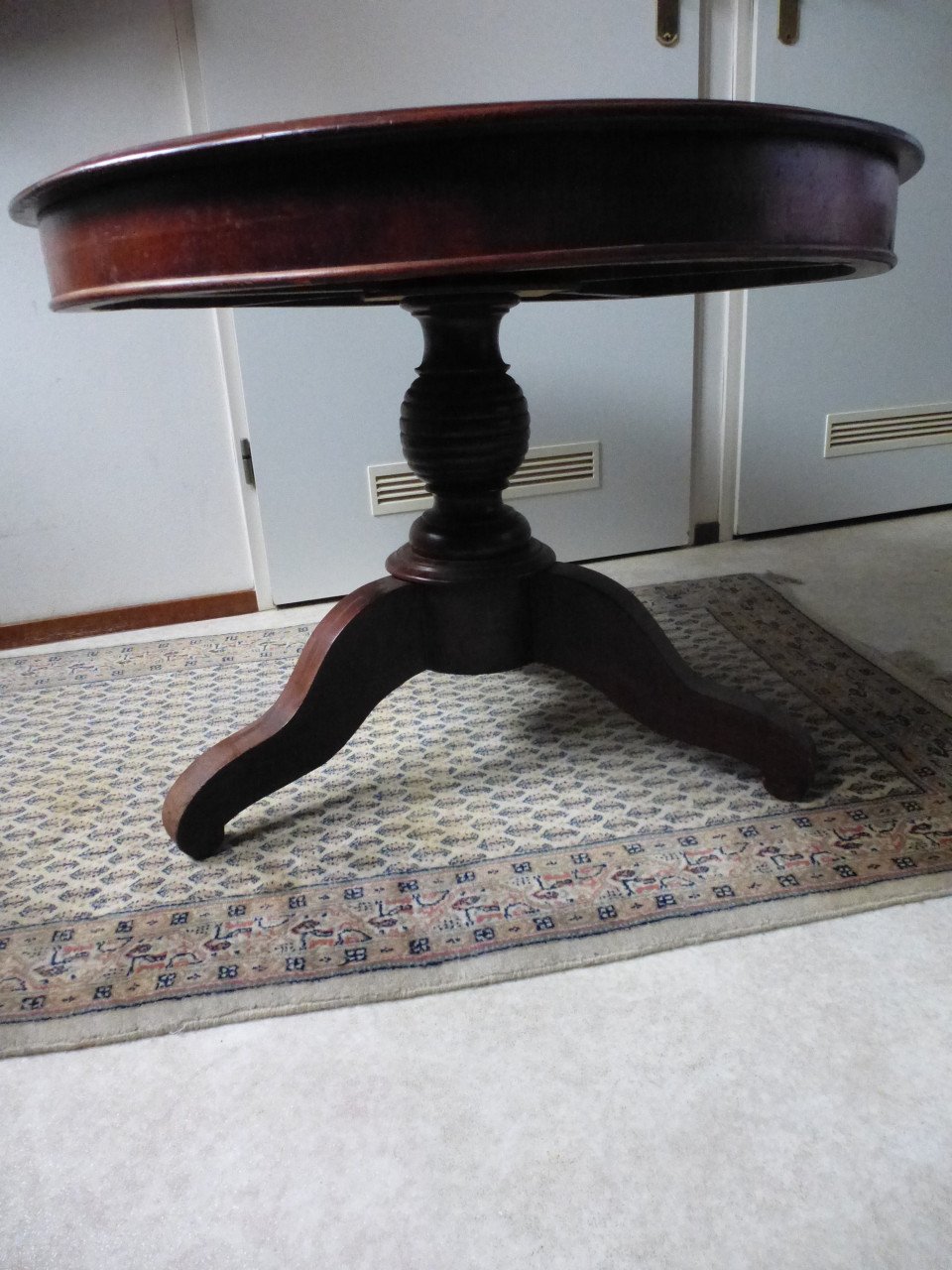 Salontafel ~ tafel ~ sidetable ~ mahonie ~ mahoniehout