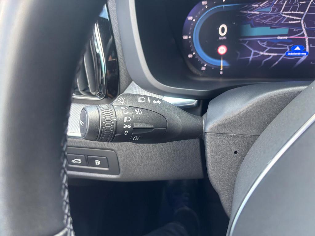 Volvo XC60 t6 340pk recharge awd r-design| harman kardon|360 camera|schuifd