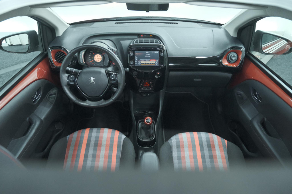 Peugeot 108 1.0 e-vti allure top! | elektrisch vouwdak | trekhaak | camera 