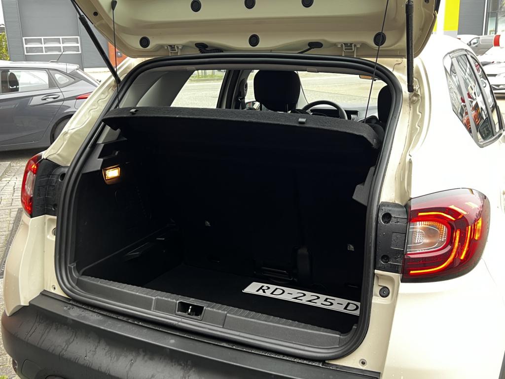 Renault Captur 0.9 tce life cruise control trekhaak airco