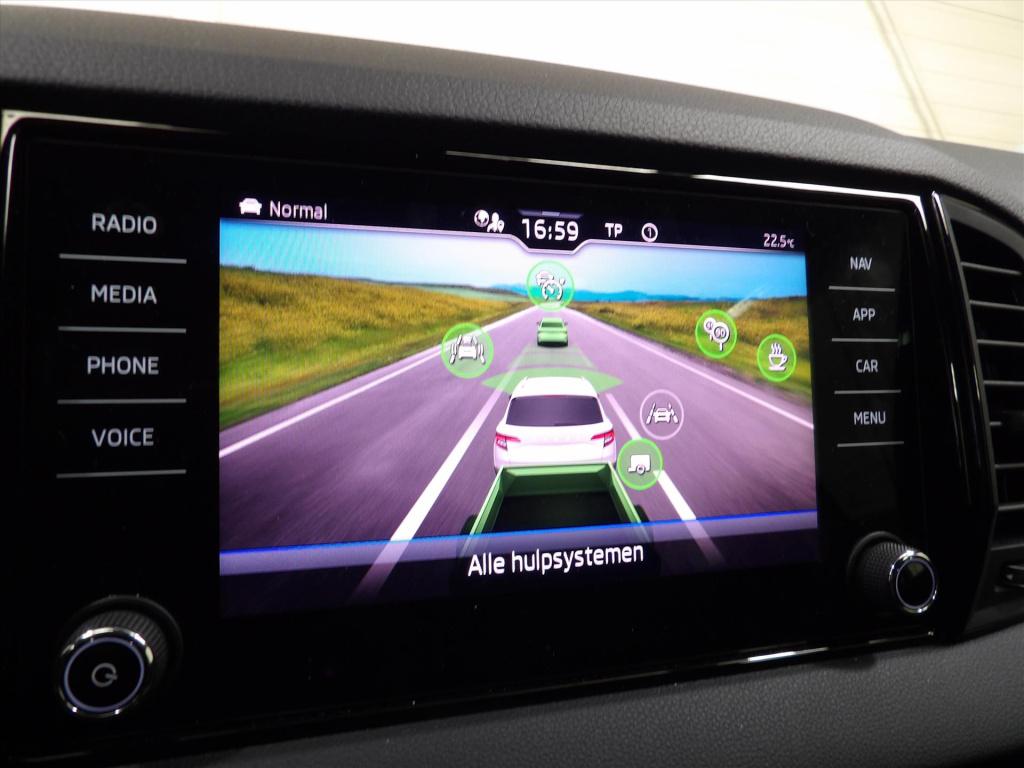 Skoda Karoq 1.5 tsi act greentech 150pk dsg-7 sportline business