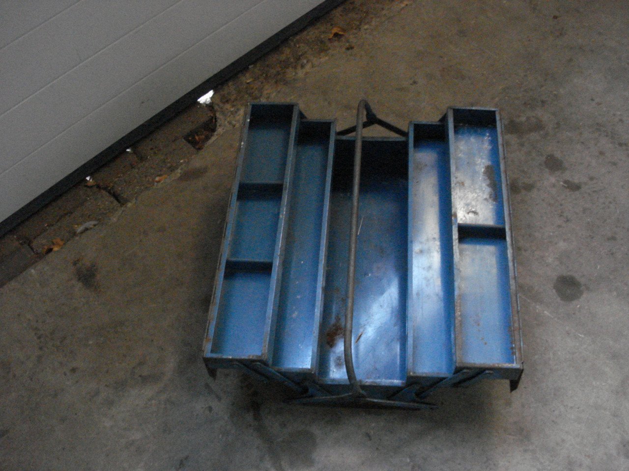 Diverse metalen en kunststof ladenkasten+gereedschapkoffers