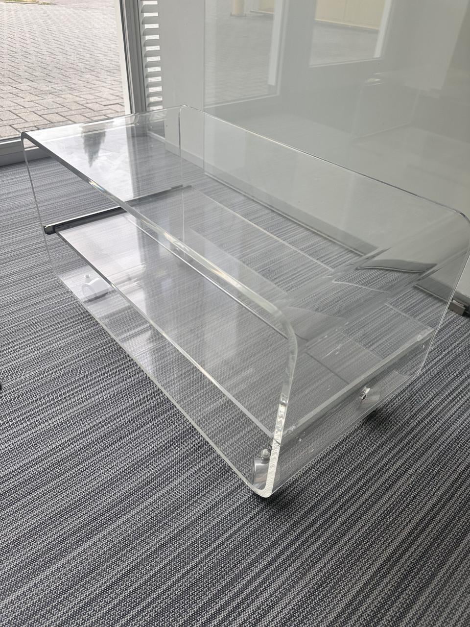 Trolley / salontafel op wielen