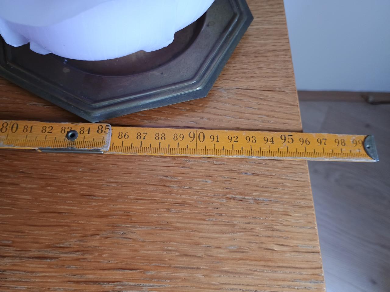 Te koop: licht eiken boeken- / wandkast