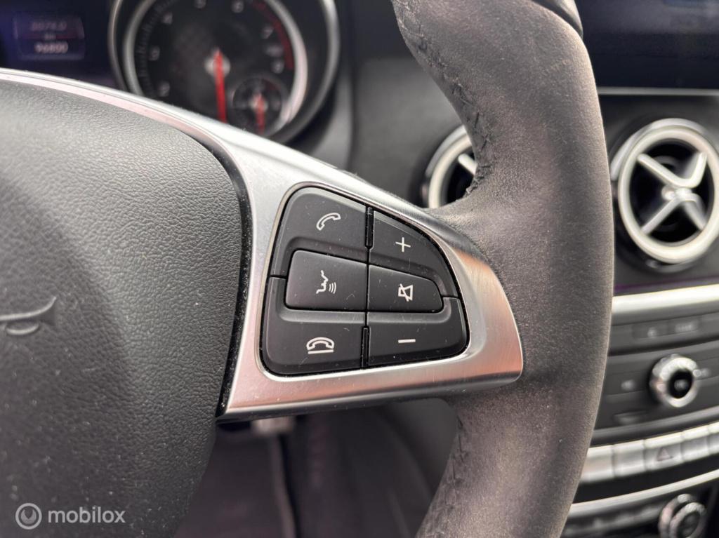 Mercedes-Benz A-Klasse 180 edition amg