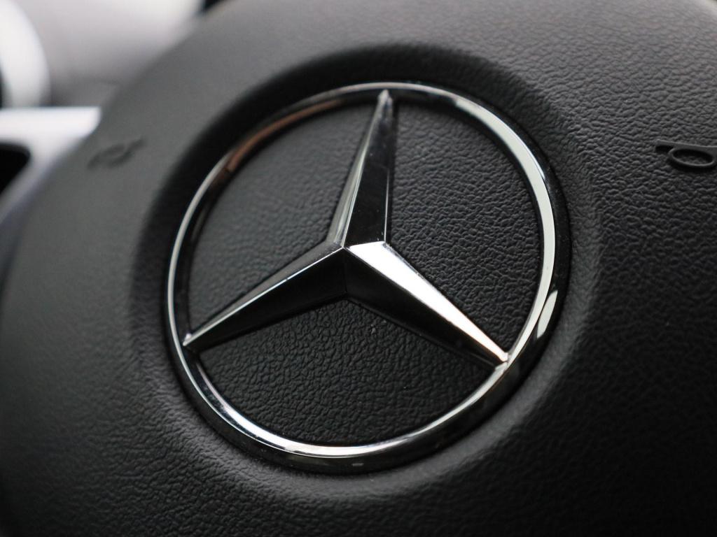 Mercedes-Benz A-Klasse 180 business solution | automaat | apple carplay / a