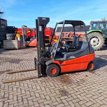Linde heftruck e25