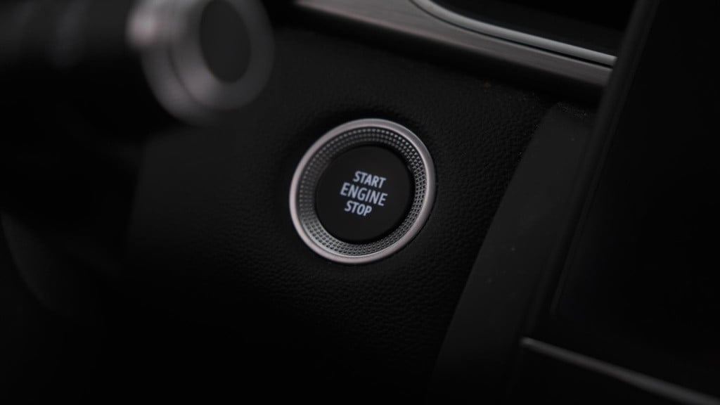 Renault Captur tce 140 edc intens | camera | apple carplay | navigatie | pa