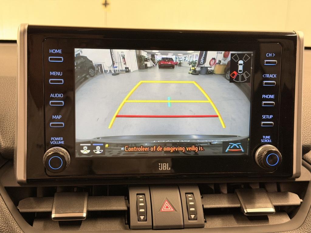 Toyota Rav4 2.5 hybrid awd bi-tone| jbl| achtr.camera| adapt.cruise