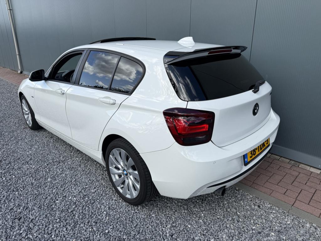 BMW 1 Serie 118i 170pk executive sportline 5-drs