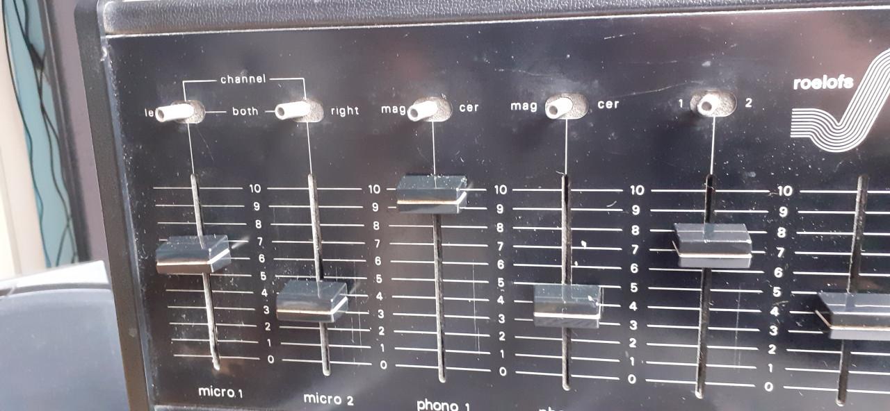 Stereo vintage mixer 6 kanaal roelofs RM-2800