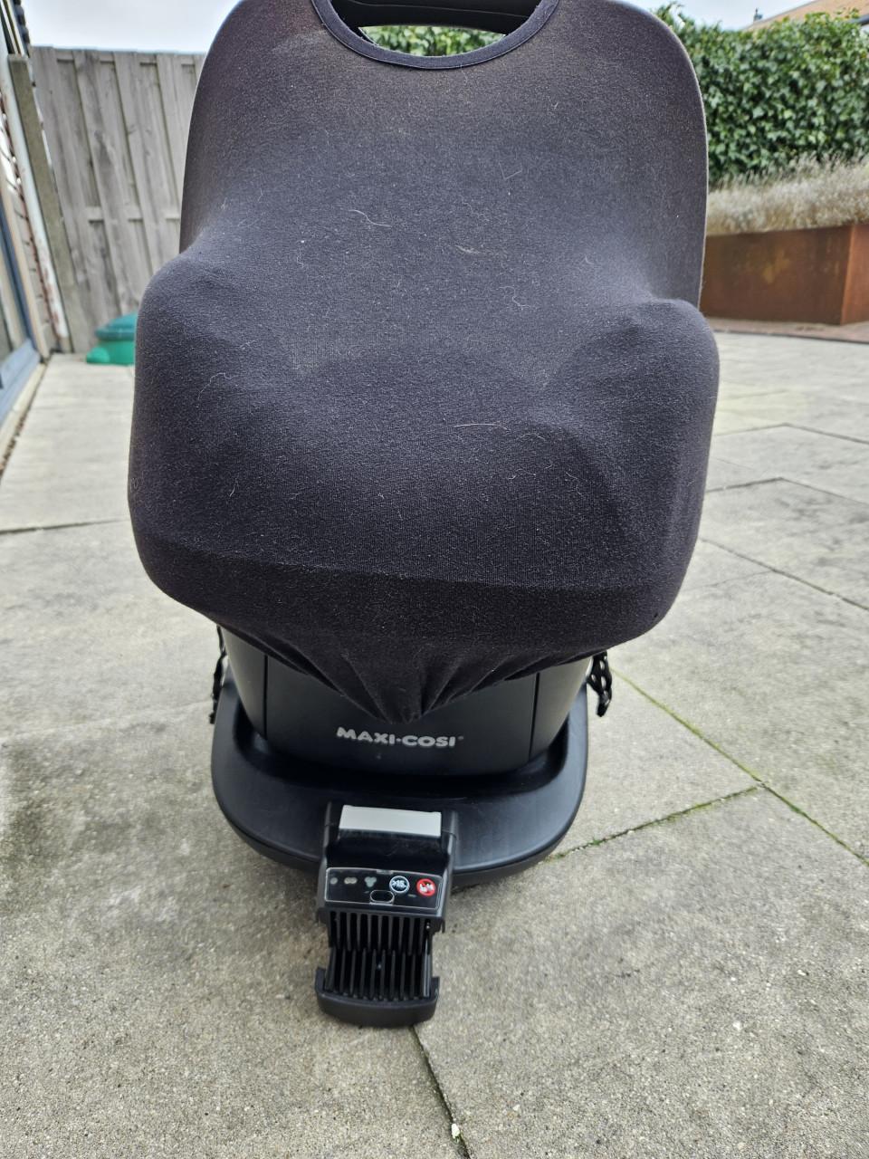 Maxi-Cosi 2Wayfix, familyfix en Meyco voetenzak