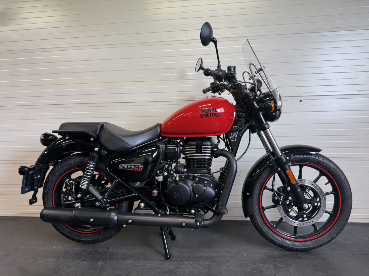 Gave en jonge Royal Enfield Meteor 350 slechts 1300km!