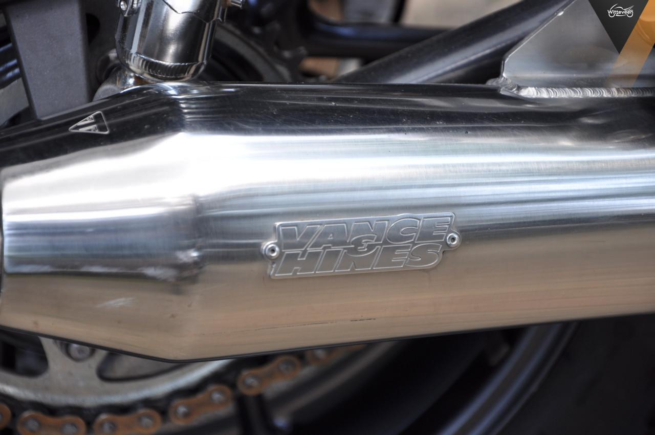 Triumph Street Twin ABS Vance & Hines