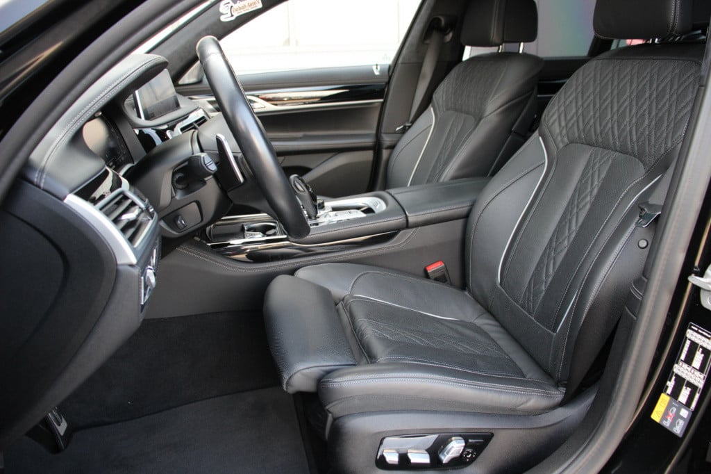 BMW 7 Serie 745e high executive | bowers & wilkins | schuifdak | massage | 