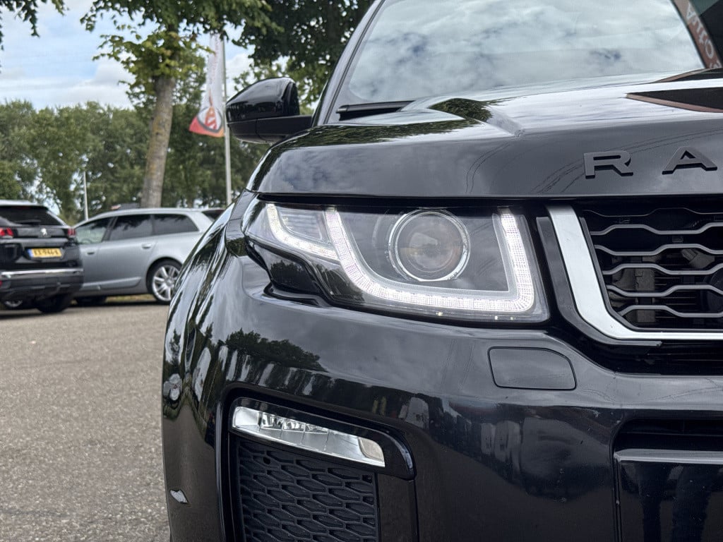 Land Rover Range Rover 2.0 d180 awd r-dynamic first edition | pano | leder 