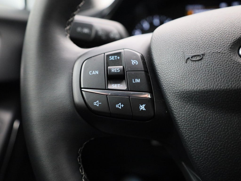 Ford Puma 1.0 ecoboost hybrid titanium | climate control | cruise control |