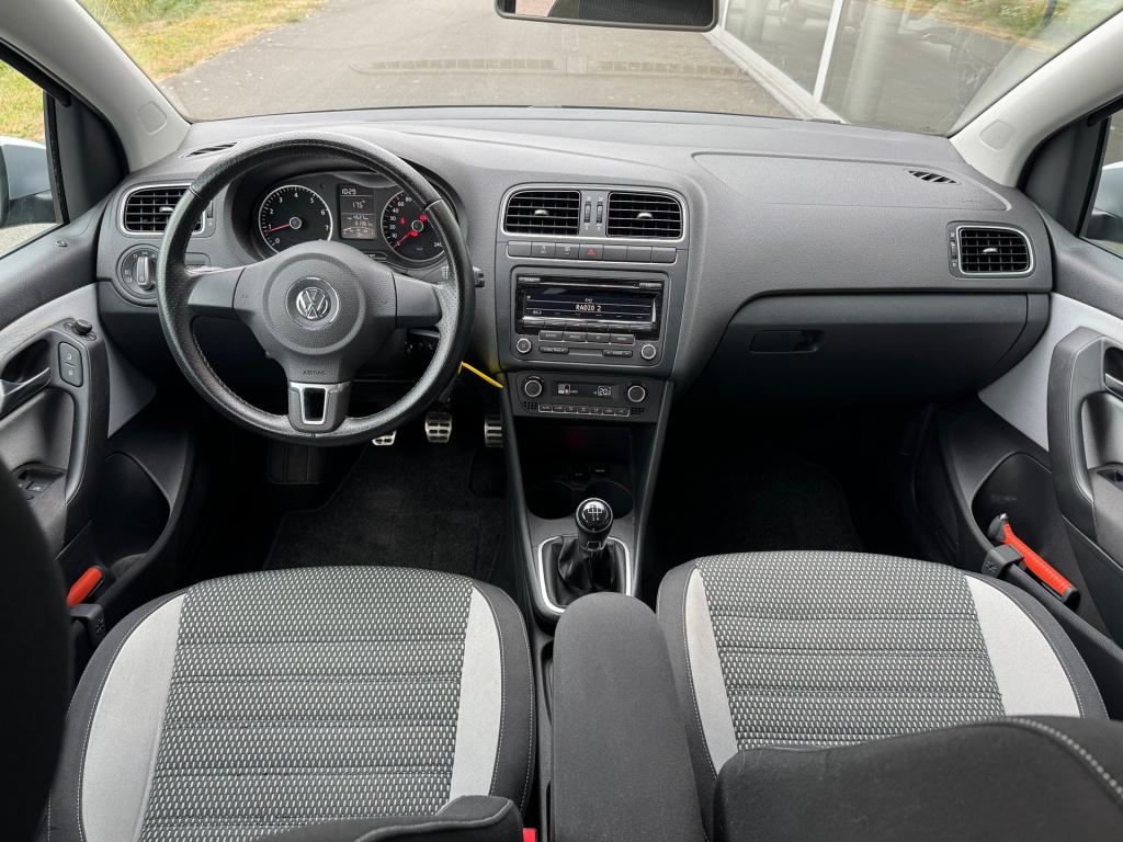 Volkswagen Polo 1.2 tsi cross , cruise control