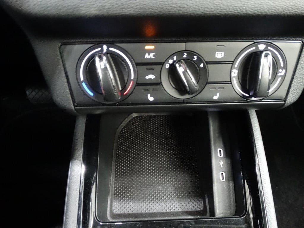 Skoda Kamiq 1.0 tsi greentech 115pk ambition