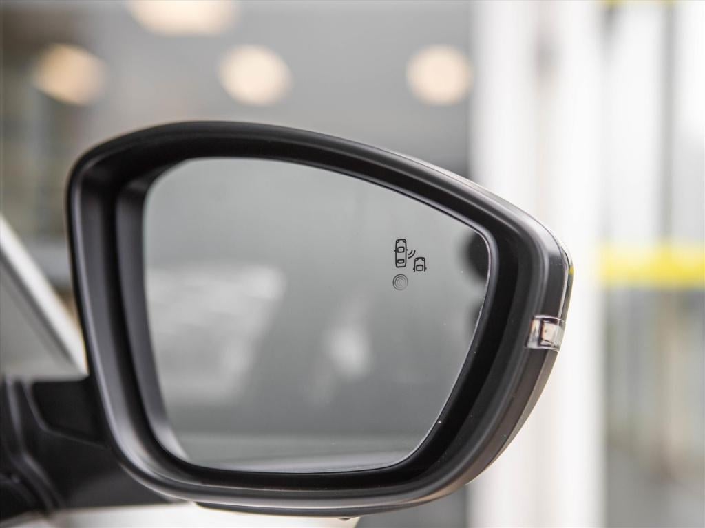 Peugeot 208 1.2 puretech 130pk gt automaat