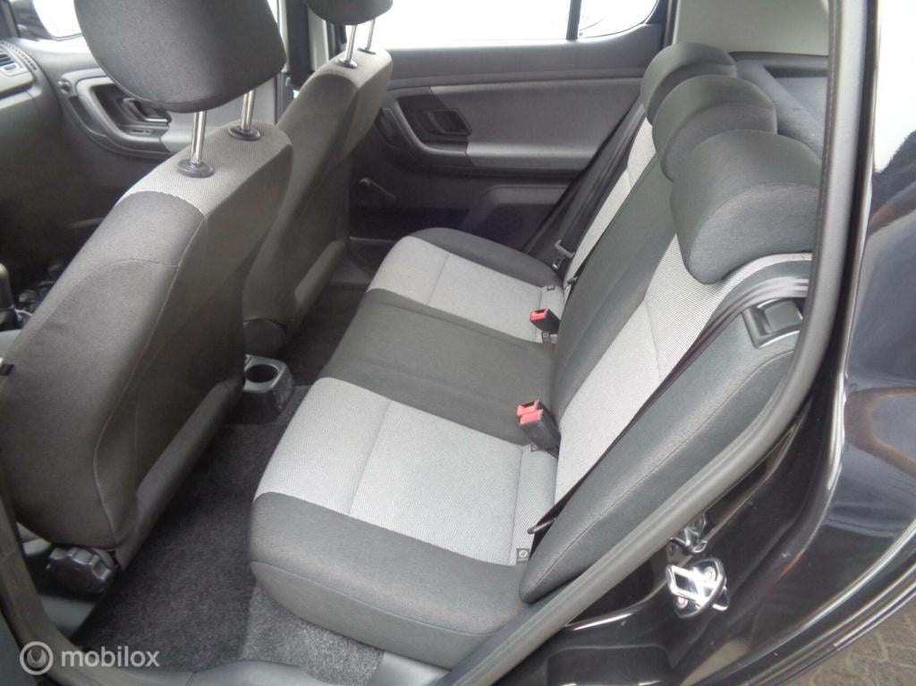 Skoda Fabia 1.2 tsi ambition/airco/st bekr/5 deurs/slechts 107000km/nap