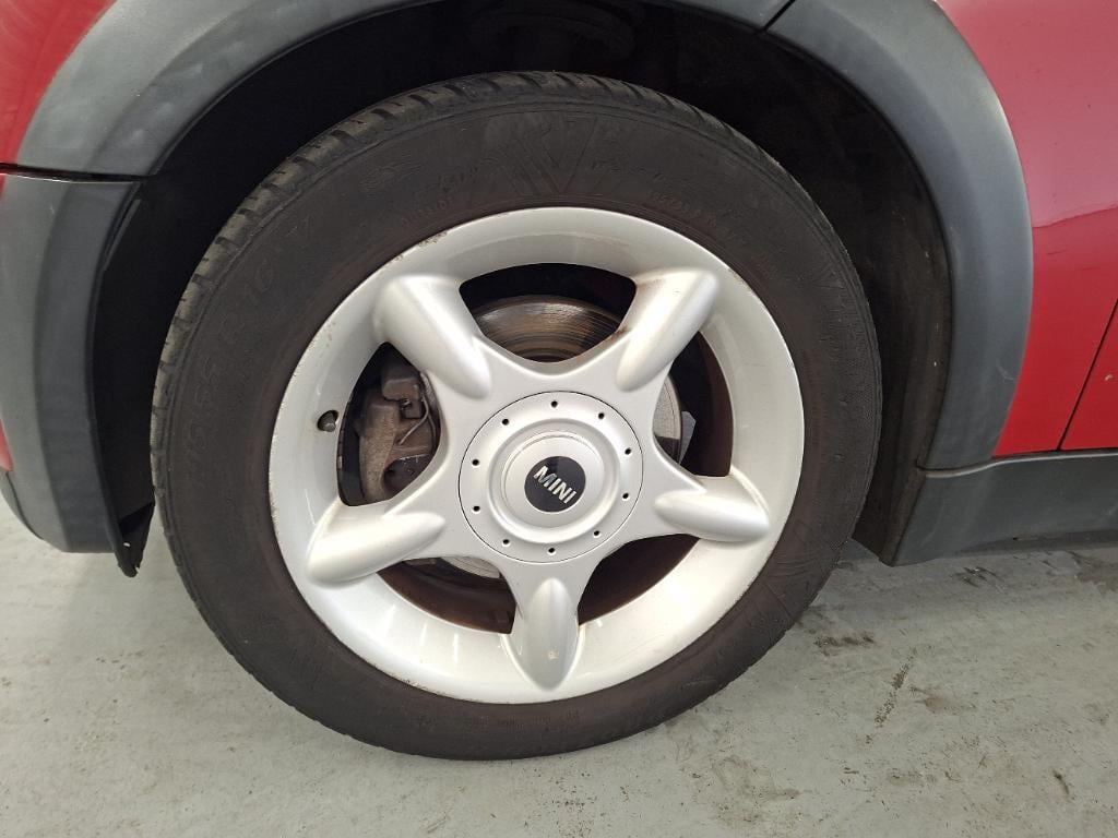 Mini !.6 Cooper-2005-km. 180.000-Airco-stuurbekr-L.M.velgen-apk-2600,=