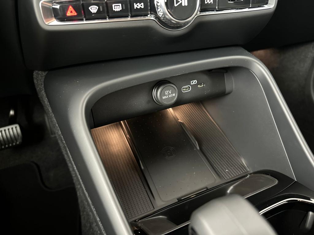 Volvo XC40 b4 gt plus dark | 360 camera |