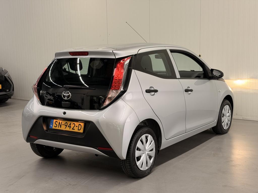 Toyota Aygo 1.0 vvt-i x-fun