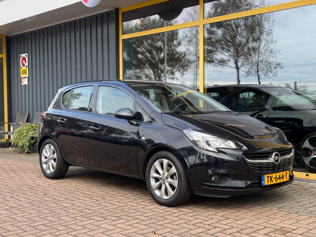 Opel Corsa 1.4 favourite