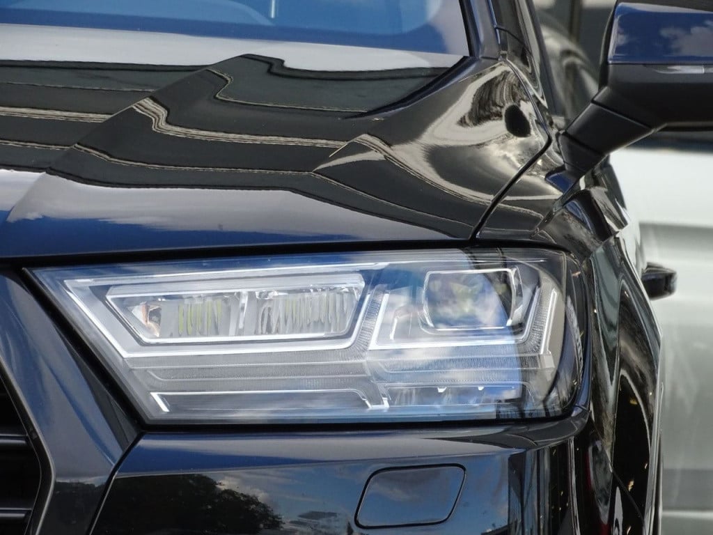Audi Q7 3.0 tdi e-tron quattro sport s-line | pano | 22"