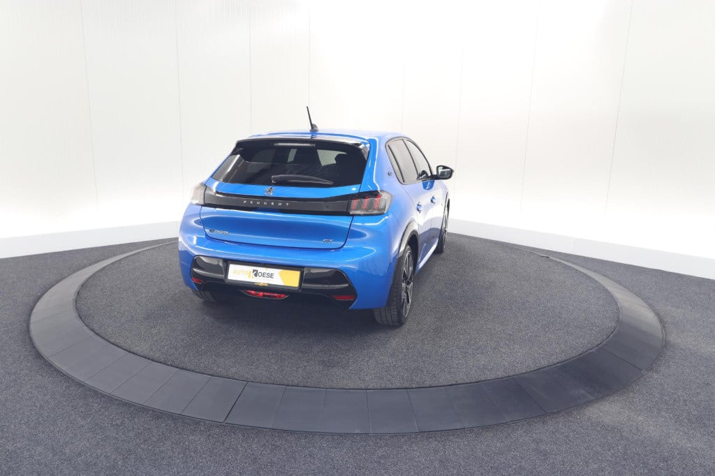 Peugeot 208 ev gt pack 50 kwh | camera | adapieve cruise control | stoelver