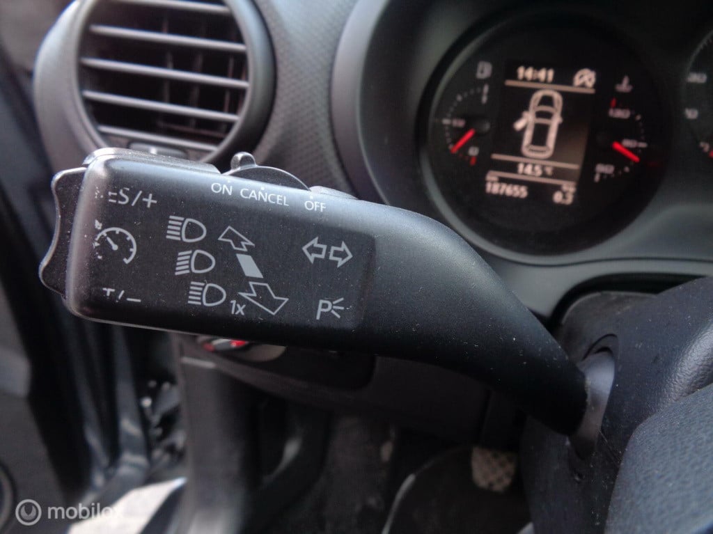 Seat Leon 1.2 tsi ecomotive copa/airco/lm velgen/trekhaak/nieuwe ketting!