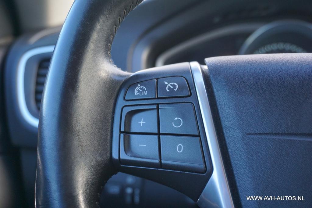 Volvo V40 2.0 d2 r-design business